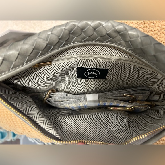 Gray Woven Leather Belt Bag with Intrecciato Pattern NWT - Picture 3 of 5